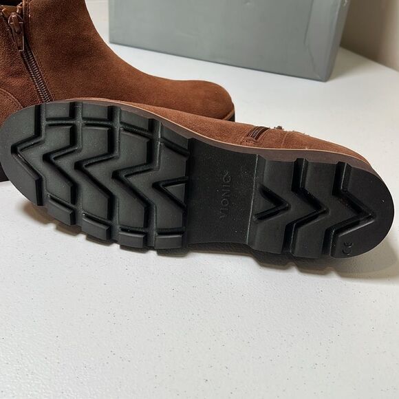 VIONIC BRIONIE CHELSEA BOOT WOMEN'S - Picture 4 of 8